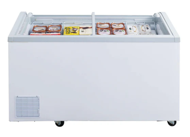 Dukers WD-700Y Commercial Chest Freezer in White